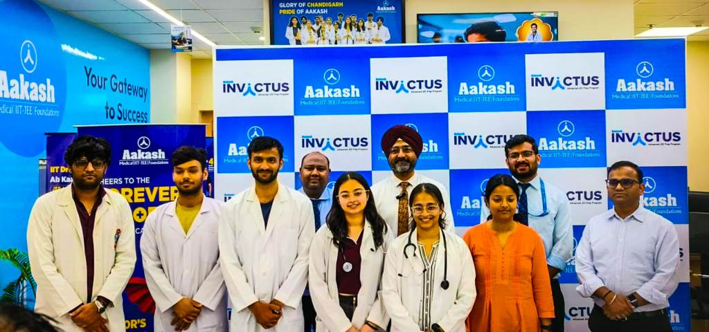 National Doctors Day Aakash Educational Honors Future Doctors